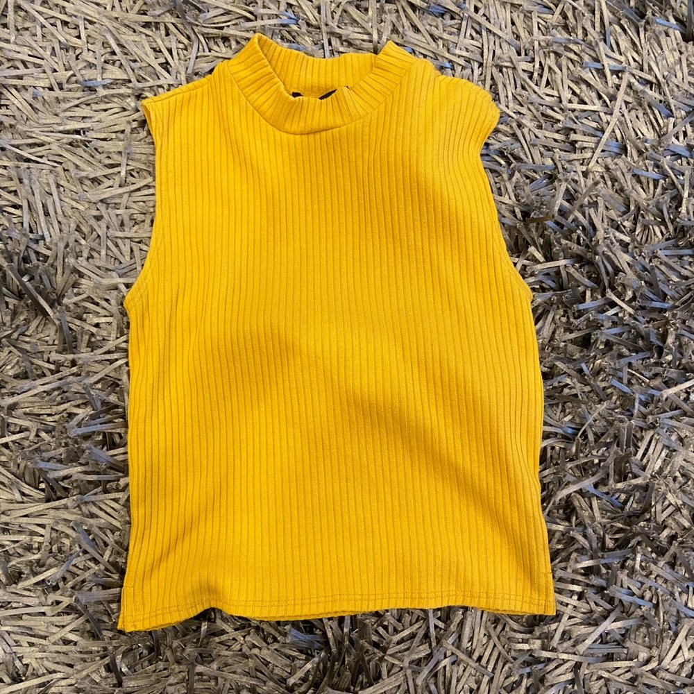 Sleeveless top